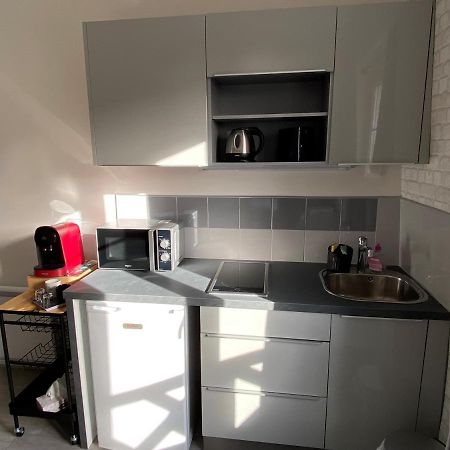 Enghien-Les-Bains : Studio Au Coeur Du Centre Ville Экстерьер фото